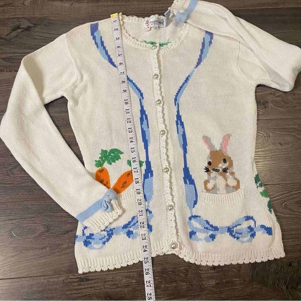 Vintage Eagleeyes Knit sweater Bunny Rabbit Spring time scene - Picture 11 of 11